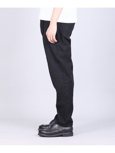 Japan blue JBJE1525 Sashiko wide tapered 5P Trouser - 11oz Black Sashiko