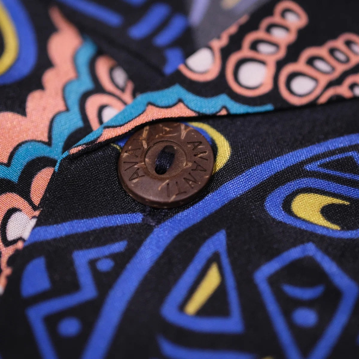 Avanti Hawaiian Shirt - MAKAU - BLACK